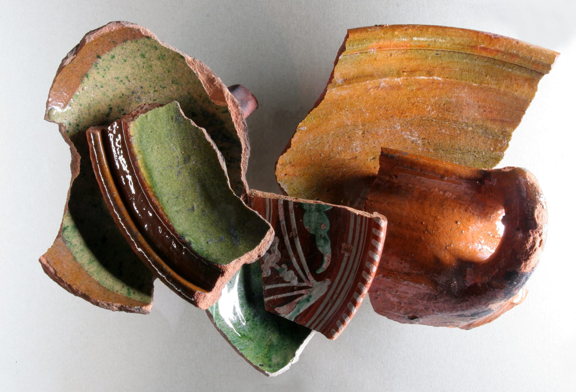 Glas-Glasur-Kochtopf – Archäologie